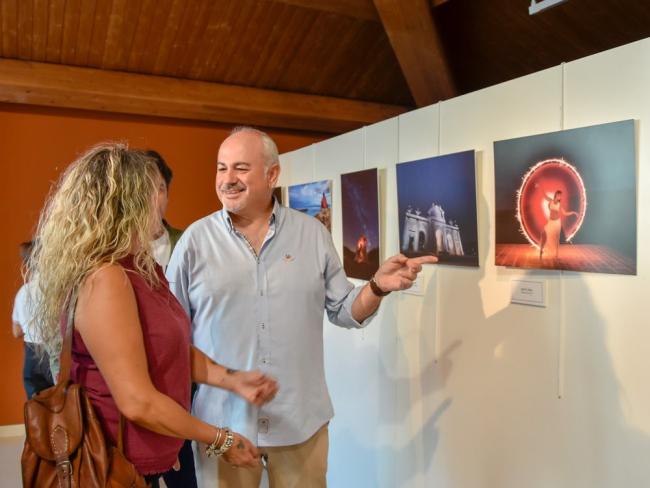 El concejal de Cultura de Torrejón de Ardoz, José Antonio Moreno, estuvo presente el día de la inauguración