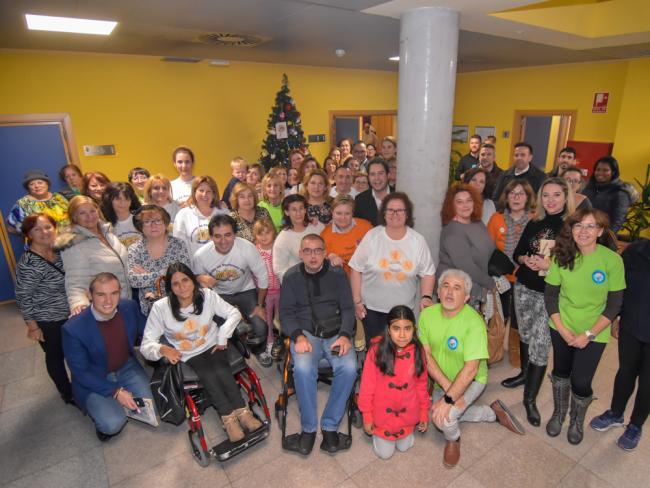 Árbol de navidad del Voluntariado