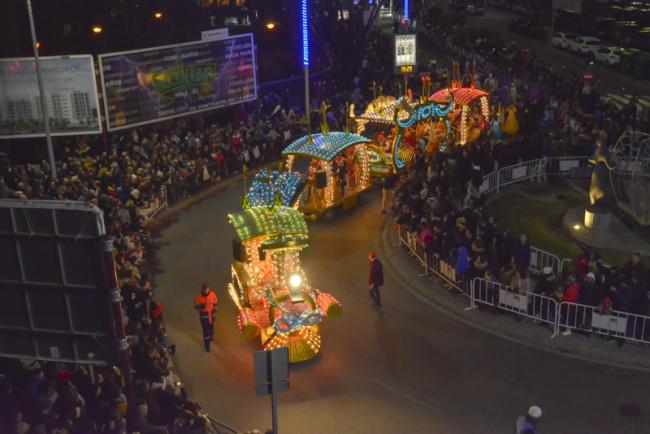 Gran Cabalgata de Reyes de Luz 