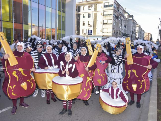 22-02-2020 Carnaval 5º Disfraces Grandes Grupos El Pueblo 