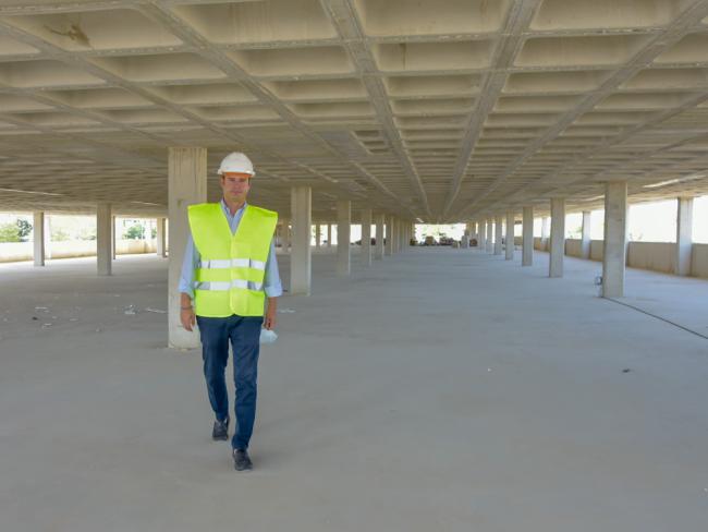  Nuevo aparcamiento en altura gratuito 