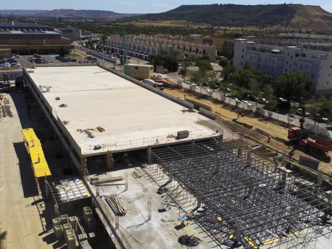  Nuevo aparcamiento en altura gratuito 
