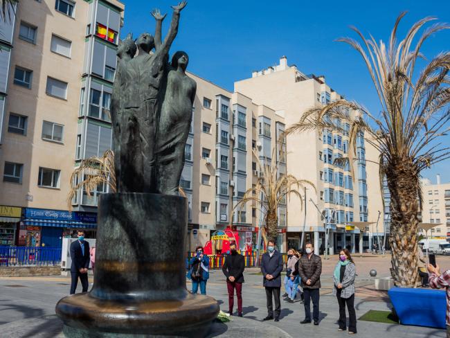  Homenaje a las víctimas de los atentados del 11 de marzo en nombre de todos los torrejoneros