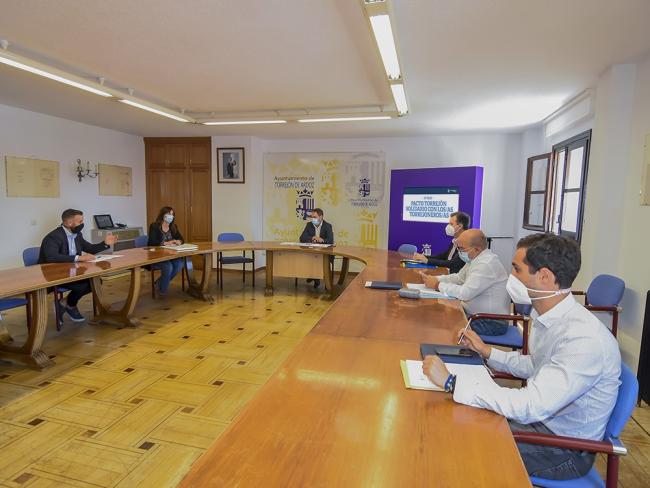 Hoy se ha aprobado la 2ª fase del Pacto Torrejón Solidario con los/as torrejoneros/as