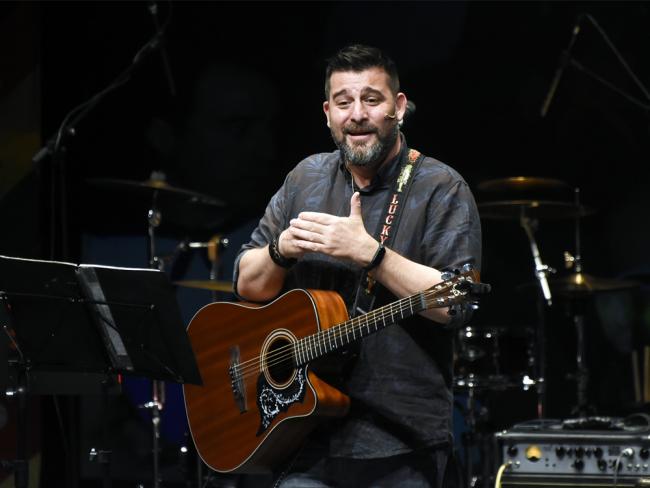 Un emotivo homenaje a las Peñas y a las Fiestas de Torrejón de Ardoz se celebró ayer en el Teatro Municipal, ante la suspensión de las Fiestas Populares por la pandemia 