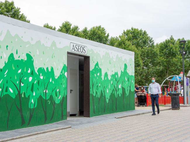 Nuevo edificio de aseos en el Parque Europa 