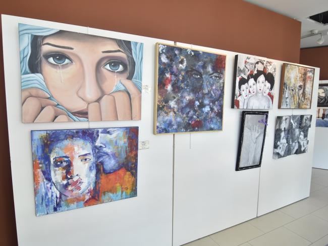 El Museo de la Ciudad acoge hasta el próximo 15 de noviembre la exposición “No más violencia de género” del Círculo de Pintores Solidarios