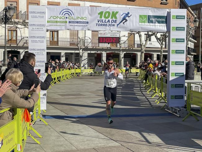 Excelente organización y gran éxito de participación en la cuarta edición de la carrera “Villa de Torrejón 10K” 