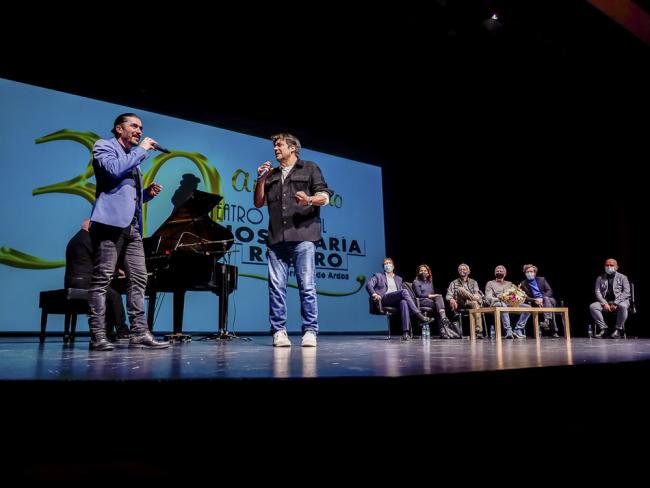 El Teatro Municipal José Mª Rodero conmemora su 30º aniversario con un emotivo acto que contó con la presencia de los actores Josema Yuste, Gabino Diego, Blanca Marsillach y Jesús Cisneros