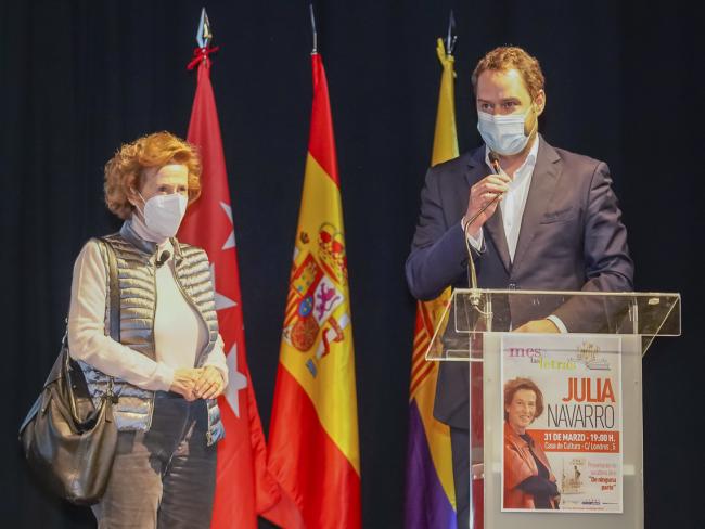 Presentación de la nueva novela de Julia Navarro