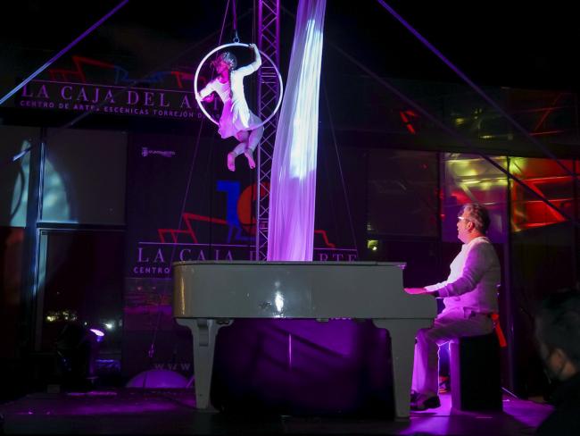 Brillante celebración del décimo aniversario de La Caja del Arte-Centro de Artes Escénicas de Torrejón de Ardoz con diferentes actividades que hicieron las delicias del numeroso público asistente 