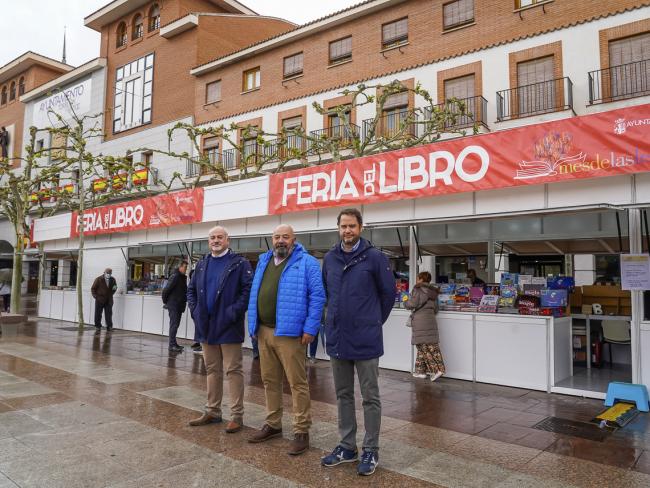 La Feria del Libro Usado y de Ocasión se celebrará hasta el 8 de mayo en la Plaza Mayor de Torrejón de Ardoz