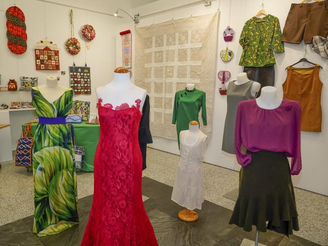  Exposición de fin de curso de los talleres plásticos y artísticos 