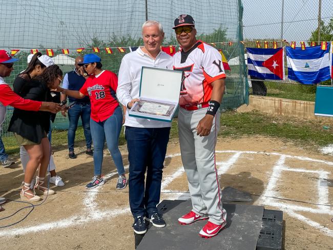 “Clásico Nacional de Managers de Softball” 