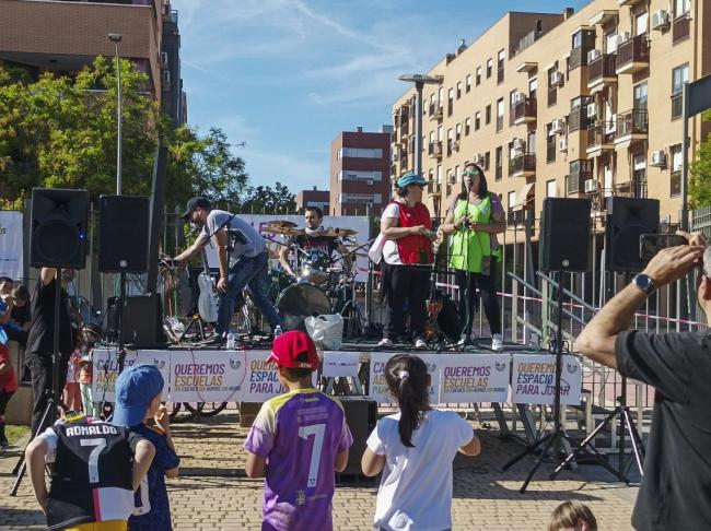 Los colegios Beethoven y Antonio Machado se suman al movimiento europeo “Streets for Kids” que reclama calles seguras, con limitaciones al tráfico y buena calidad del aire para los más pequeños 