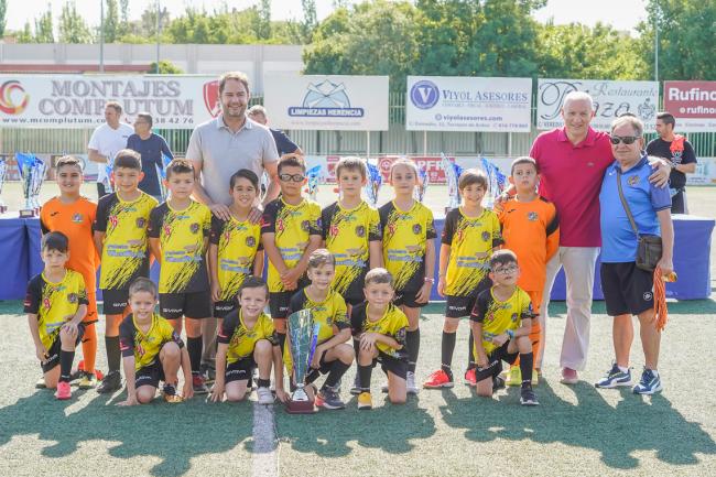 Entregas de premios competiciones locales de fútbol 7