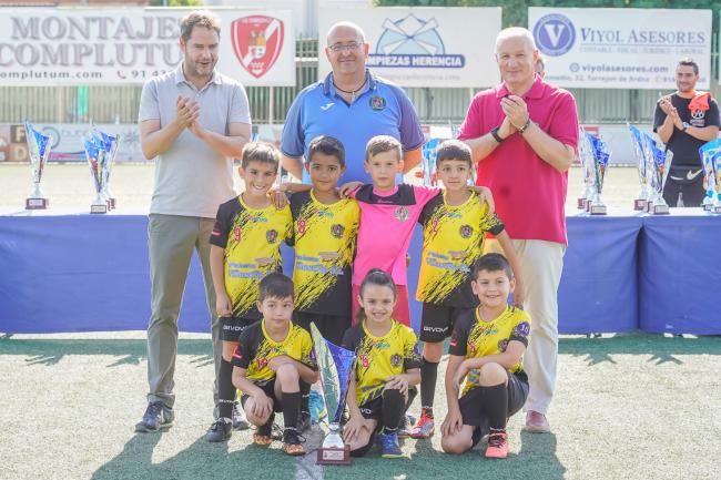 Entregas de premios competiciones locales de fútbol 7