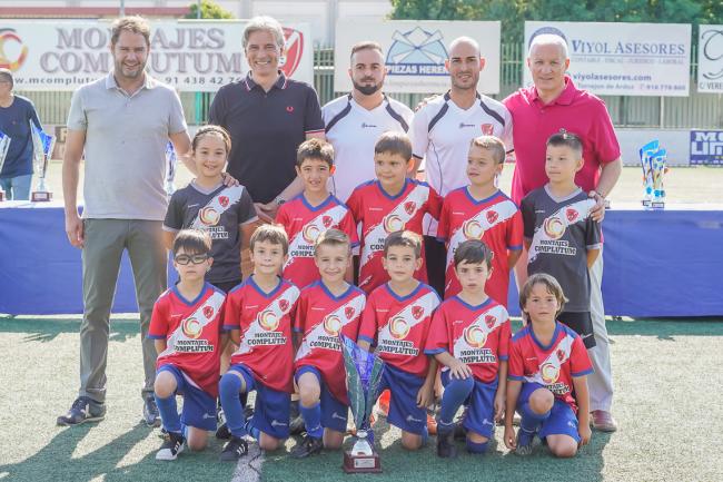 Entregas de premios competiciones locales de fútbol 7