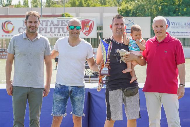 Entregas de premios competiciones locales de fútbol 7