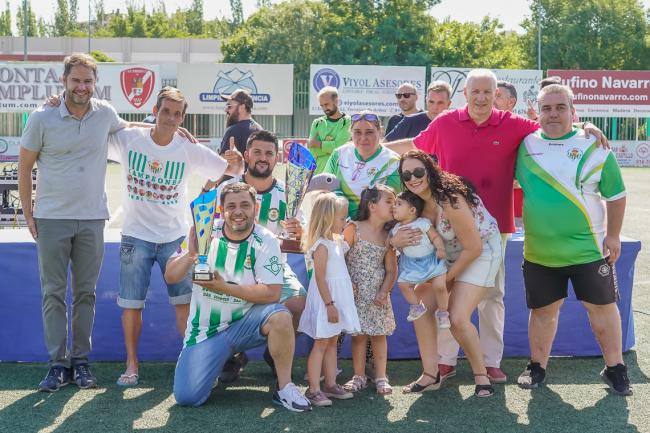 Entregas de premios competiciones locales de fútbol 7