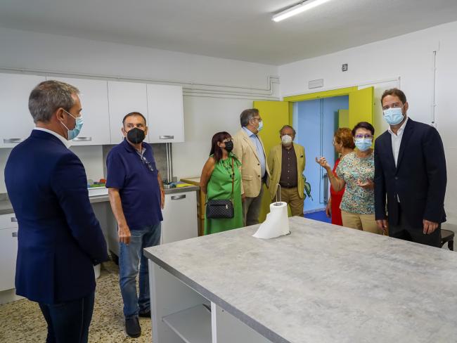 Espacio Vital Torrafal entra en funcionamiento, estrenando unas magníficas instalaciones, cedidas a iniciativa del alcalde, para ayudar a los torrejoneros afectados por el alzheimer y sus familias