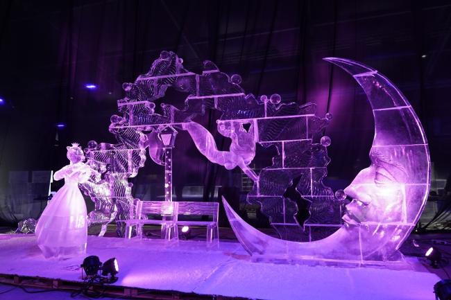 I Festival Internacional de Esculturas de Hielo