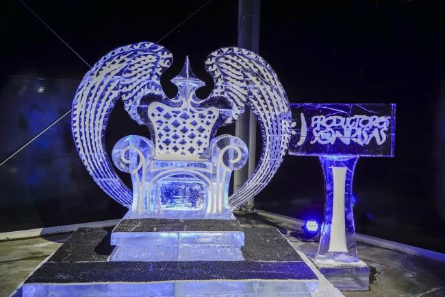El primer Festival Internacional de Esculturas de Hielo, Ice Festival, con la mayor exposición de figuras de hielo de Europa se puede visitar en Mágicas Navidades, el mejor y mayor Parque de la Navidad de España