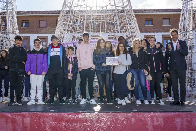 Torrejón de Ardoz conmemora el Día Internacional contra la violencia hacia las mujeres con un emotivo acto en homenaje y en memoria a todas las mujeres asesinadas