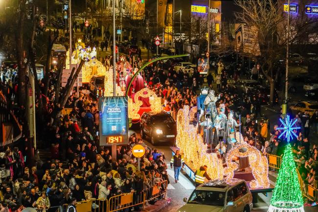 Gran Cabalgata de Reyes de Luz 2023