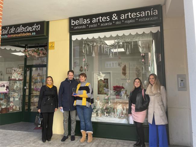 02 Premios Escaparates Zona Centro El Baul de Alexandra Premio Especarate Mas Comercial 1
