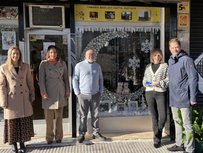 13 Premios Escaparates Barrios Galefoto 1º Premio Escaparate mas comercial
