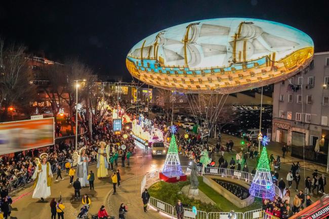 Gran Cabalgata de Reyes de Luz 2023
