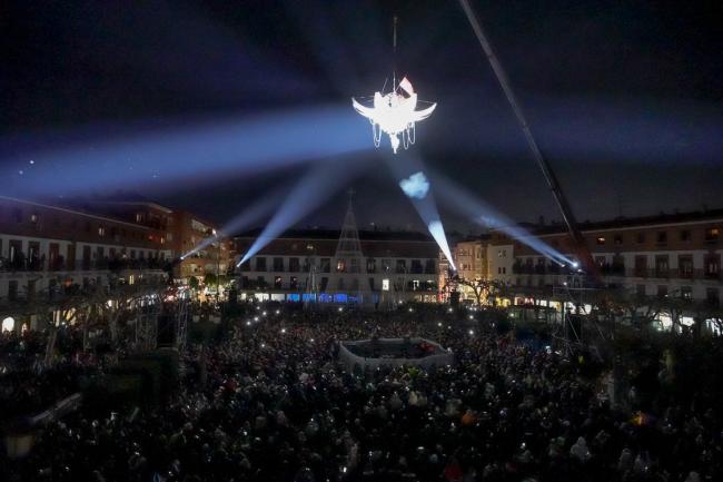 Gran Cabalgata de Reyes de Luz 2023 - Espectáculo aéreo Grupo Puja!