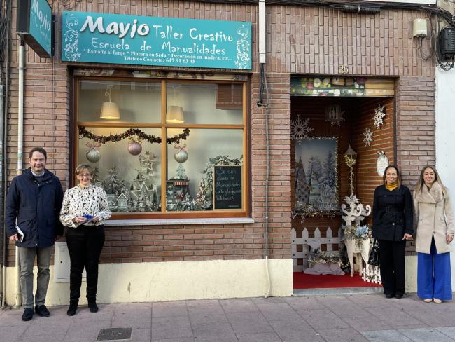 22 Ayto Torrejon Premios Escaparates Maijo 1º Decoracion Fachada