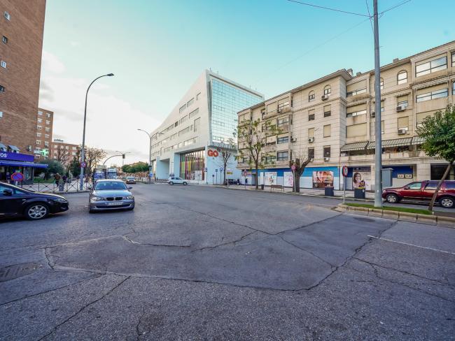 Se inician las obras para la construcción de 3 rotondas en la avenida Virgen de Loreto en los cruces con calle Virgen de la Paz, calle Londres y calle Viñas