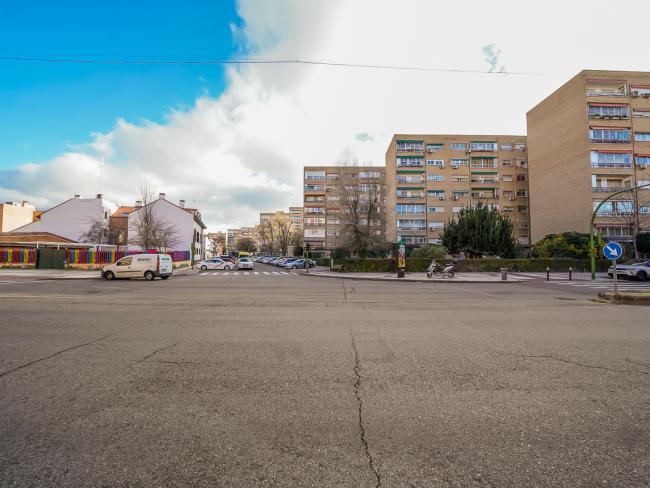Se inician las obras para la construcción de 3 rotondas en la avenida Virgen de Loreto en los cruces con calle Virgen de la Paz, calle Londres y calle Viñas