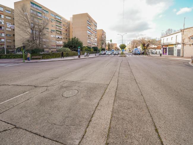 Se inician las obras para la construcción de 3 rotondas en la avenida Virgen de Loreto en los cruces con calle Virgen de la Paz, calle Londres y calle Viñas