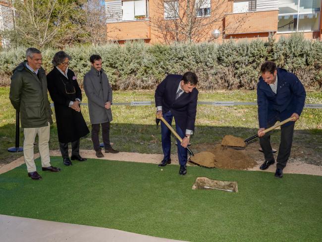 Colocada la primera piedra de las 150 viviendas de la 1ª fase del Plan Vivienda Alquiler para Torrejoneros que construye el Ayuntamiento de Torrejón de Ardoz 