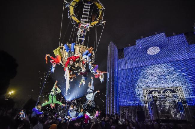 Día del Torrejonero - Espectáculo aéreo Peter Pan del Grupo Puja!