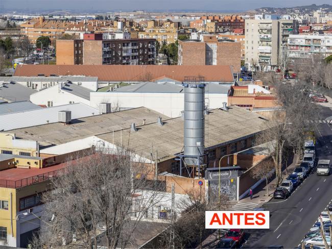 Se está construyendo un nuevo aparcamiento gratuito en superficie para los vecinos del Parque Cataluña, en la calle industria Nº 19 con capacidad para 67 vehículos