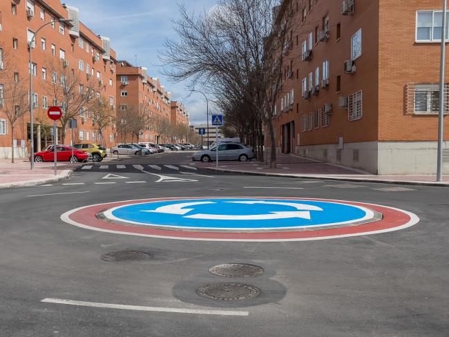 AHORA - Mancha Amarilla en calle Reino Unido con calle Francia 