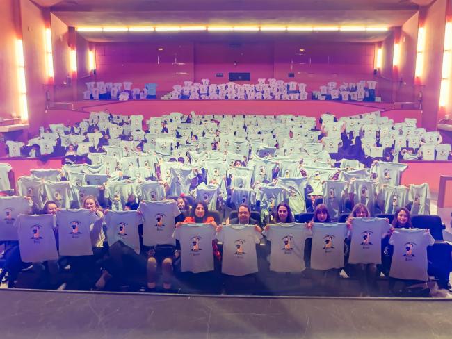 El Ayuntamiento de Torrejón celebra por todo lo alto el Día de la Mujer con el coloquio entre Anne Igartiburu y Patri Psicóloga, con representación teatrales para estudiantes y con la Marcha por la Igualdad 