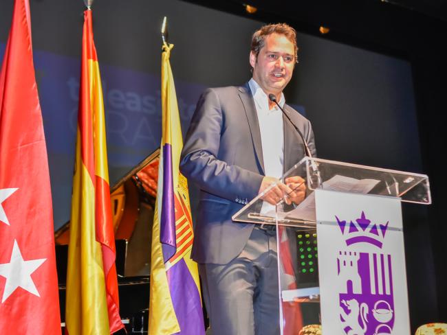 El alcalde, Ignacio Vázquez, ratificó su compromiso con la gratuidad de la Teleasistencia cuando se cumplen 8 años desde que los mayores de Torrejón no pagan cantidad alguna por este servicio 