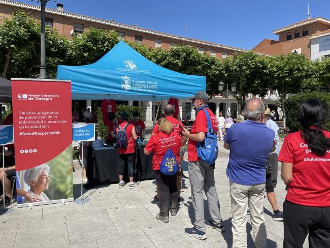 La VI edición del Camino de Cervantes finalizó ayer domingo con la última ruta que salió desde el Hospital Universitario de Torrejón y terminó en la Plaza Mayor