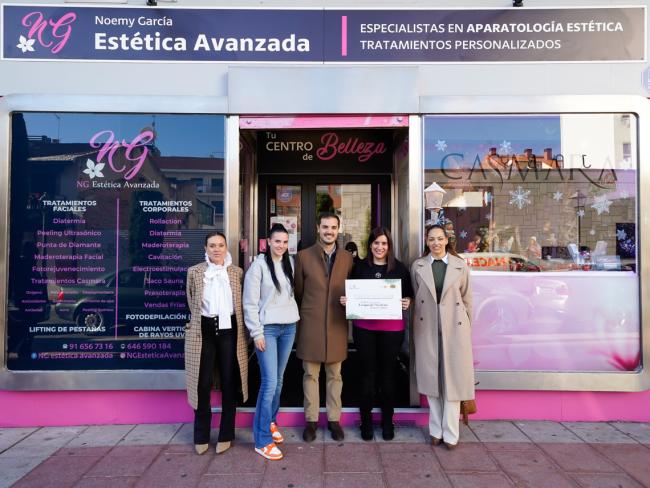 Premio especial del Jurado con una dotación de 150 euros y diploma al titular del comercio NG Estética situado en C/ Cristo, 5