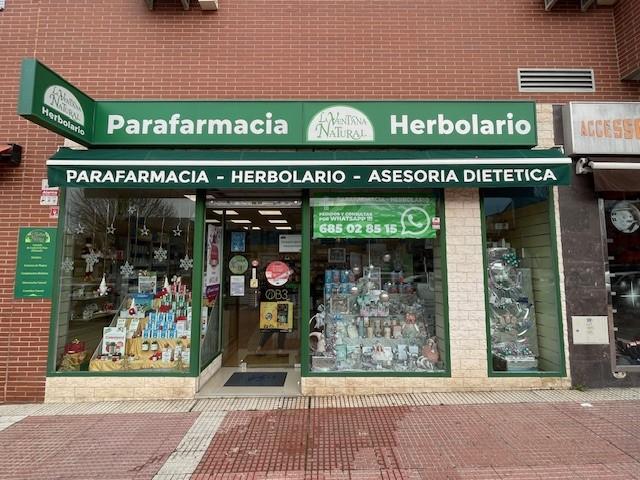 Premio especial del Jurado con una dotación de 150 euros y diploma al titular del comercio La Ventana Natural situado en Avda. Unión Europea, 3