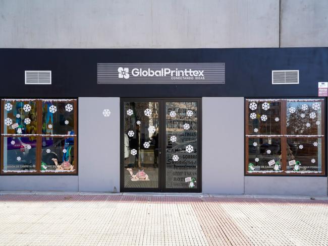 Premio especial del Jurado con una dotación de 150 euros y diploma al titular del comercio Global Printex situado en C/ Grecia, 5 local 11