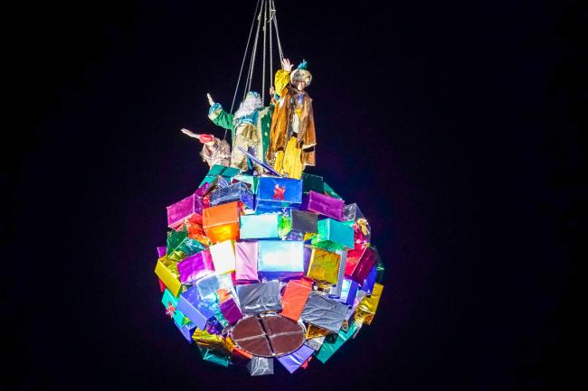 Gran Espectáculo Aéreo Reyes Magos a cargo de la compañía internacional Grupo Puja!