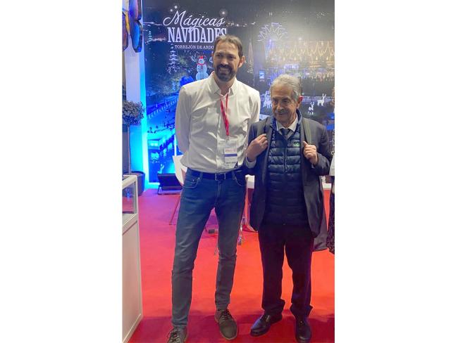 El ex presidente de Cantabria, Miguel Ángel Revilla en el stand de Torrejón