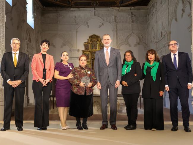 IX Edición de estos premios que conceden el Defensor del Pueblo y la Universidad de Alcalá y que en esta ocasión han recaído en el colectivo Familias Unidas por Nuestros Desparecidos Jalisco (FUNDEJ)